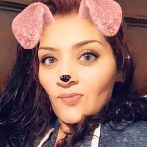 Meet your Posher, Plebita